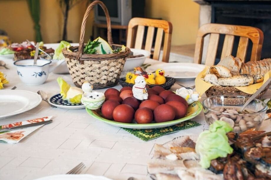 Πάσχα πασχαλινό τραπέζι