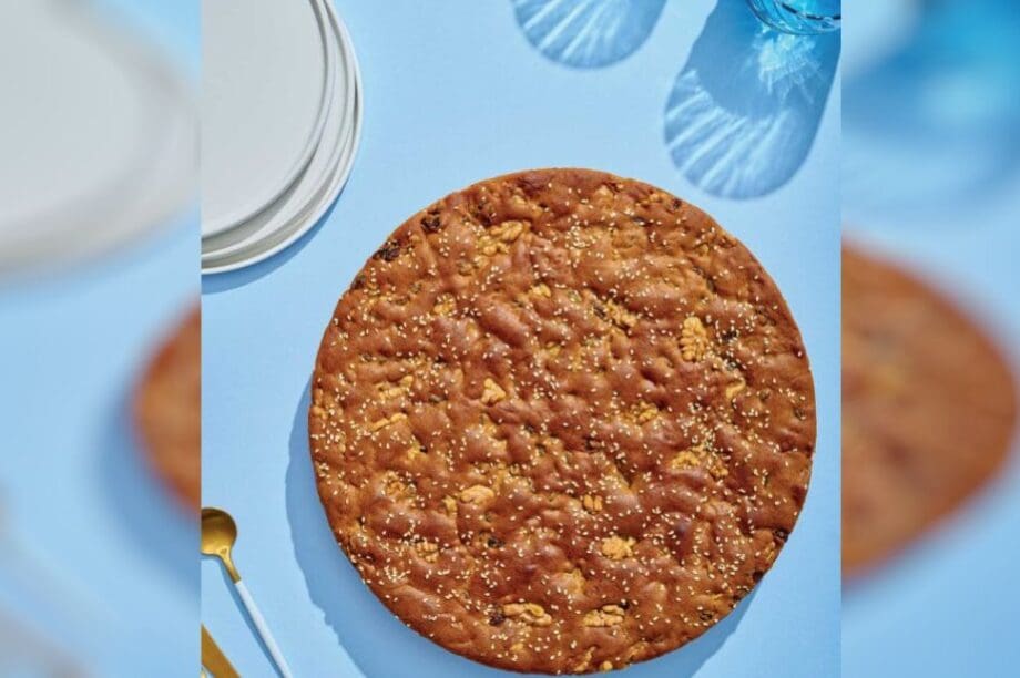 Πετιμεζόπιτα με καρύδια