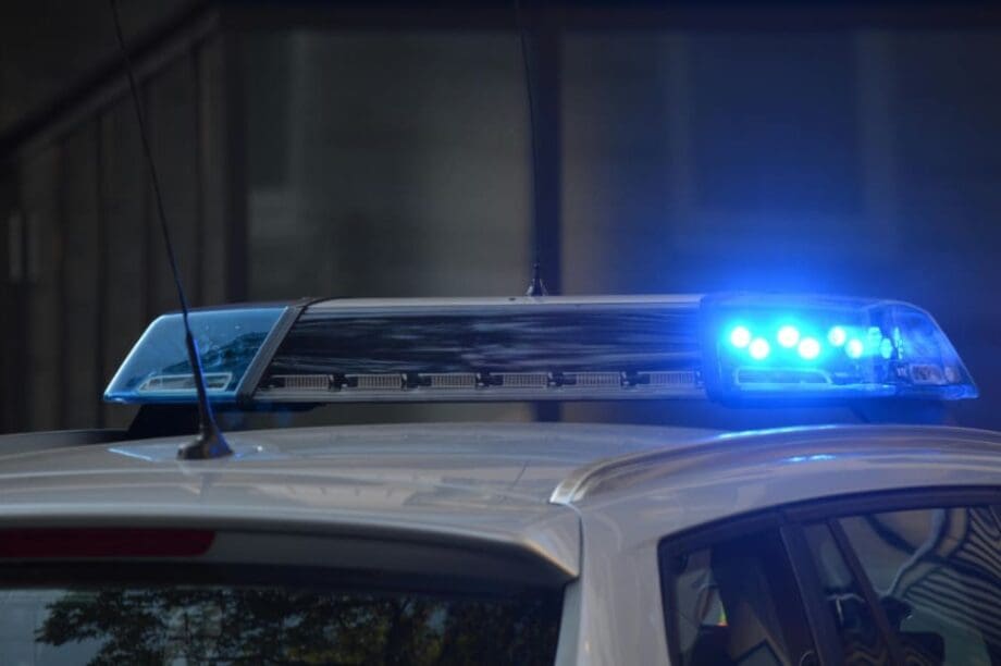 αστυνομια Θεσσαλονίκη: Πιάστηκαν στα πράσα να κλέβουν σιδερένια πλέγματα από αερογέφυρα Τροχαίο