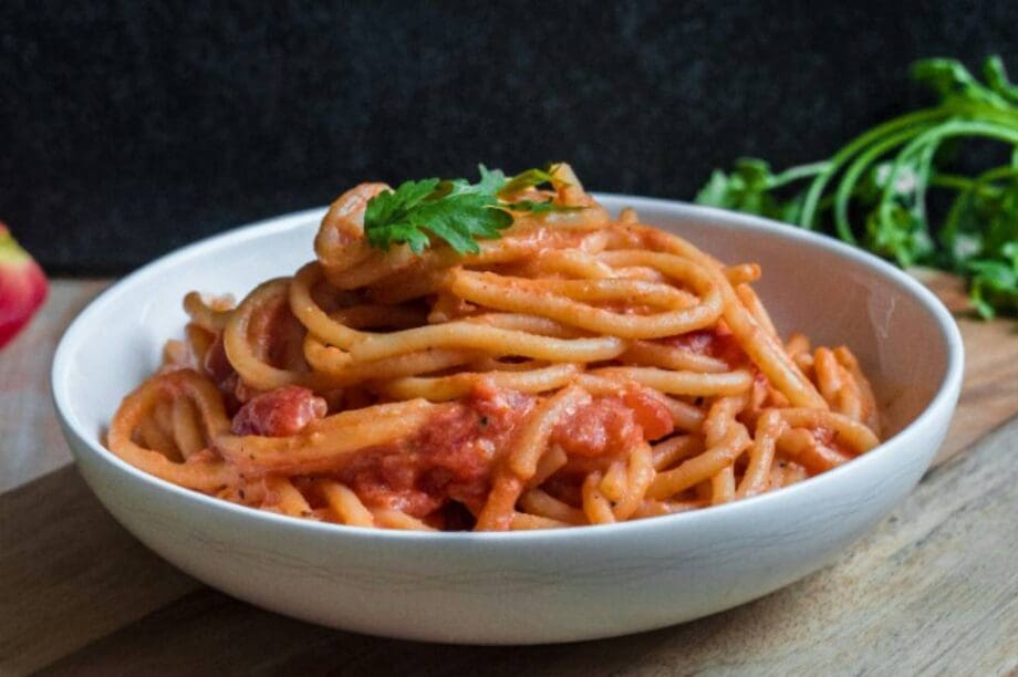 Σπαγγέτι - Μακαρόνια