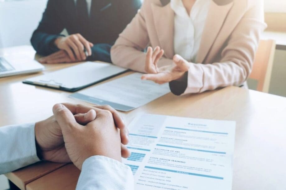 οδηγός για τους χαρακτήρες