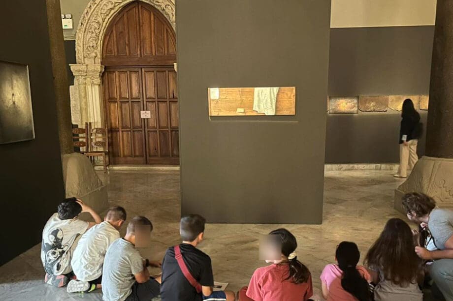 έκθεση πέρασμα στο φως