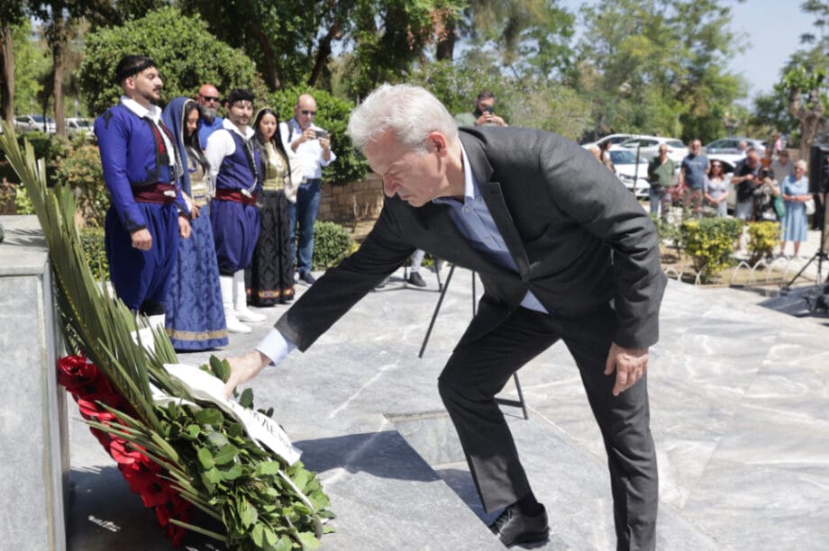 Ο Αλέξης Καλοκαιρινός για την Μάχη της Κρήτης: «Κομβικό γεγονός του Β’ Παγκοσμίου Πολέμου, δημιούργησε την πρώτη ρωγμή στην πολεμική μηχανή της ναζιστικής Γερμανίας» (video)