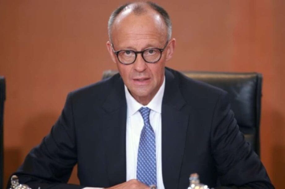 Φρίντριχ Μερτς