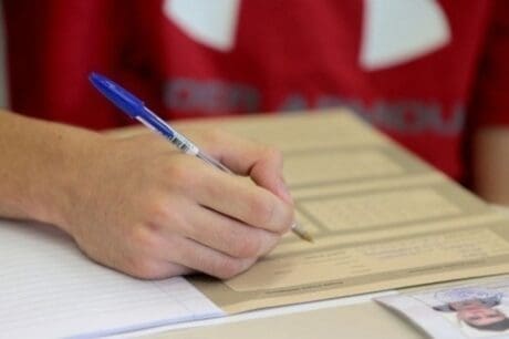 Μήνυμα προς τους μαθητές λόγο έναρξης των πανελλαδικών εξετάσεων Χανίων