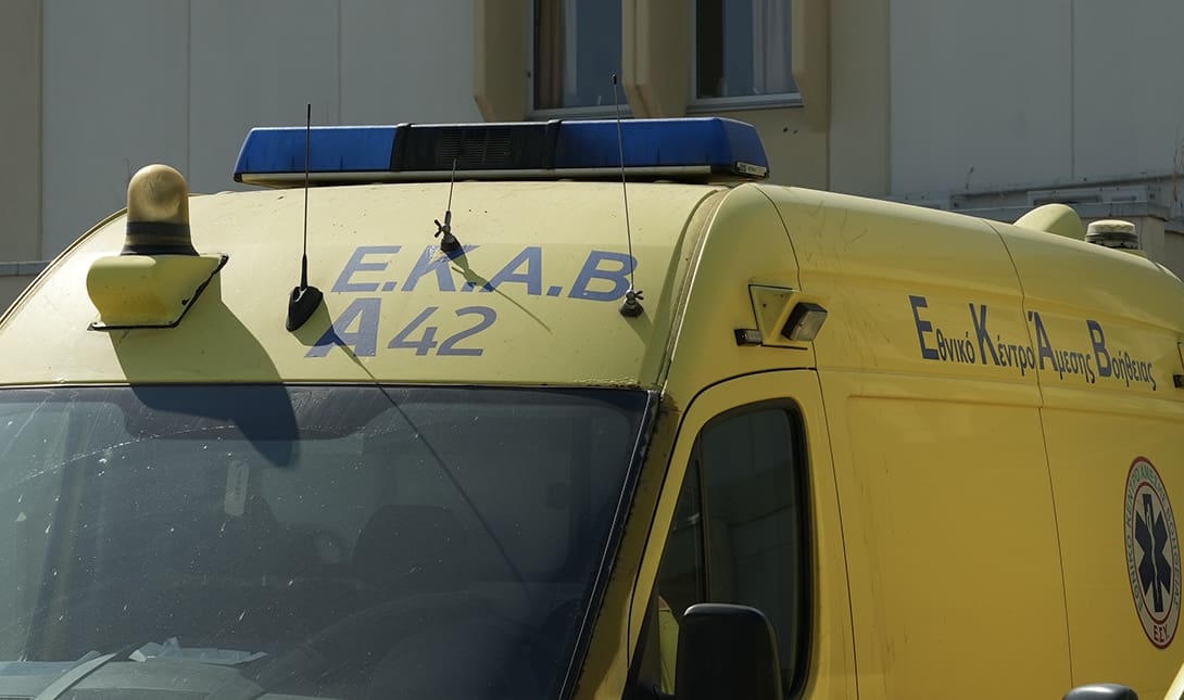 εκαβ ασθενοφόρο