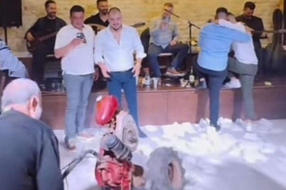 γλέντι σκαπτική