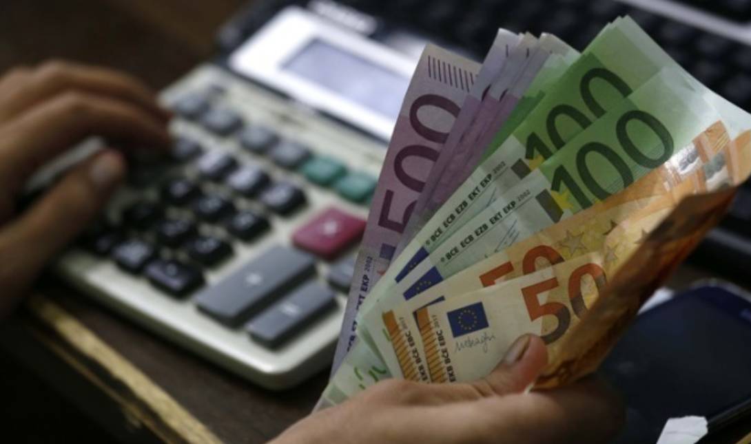 χρηματα οφειλές χρέη