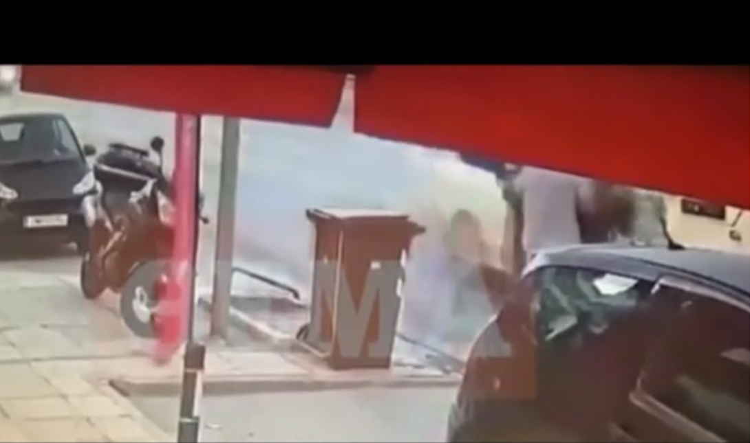 Ντοκουμέντο από το δυστύχημα στον Άλιμο με θύμα δημοτική υπάλληλο (βίντεο)