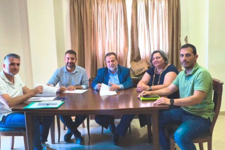 Δήμος Μινώα Πεδιάδας Υπογραφή Σύμβασης Νέου Γυμνασίου Αρκαλοχώρι