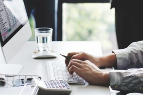 Εργάνη εργασία Grant Thornton