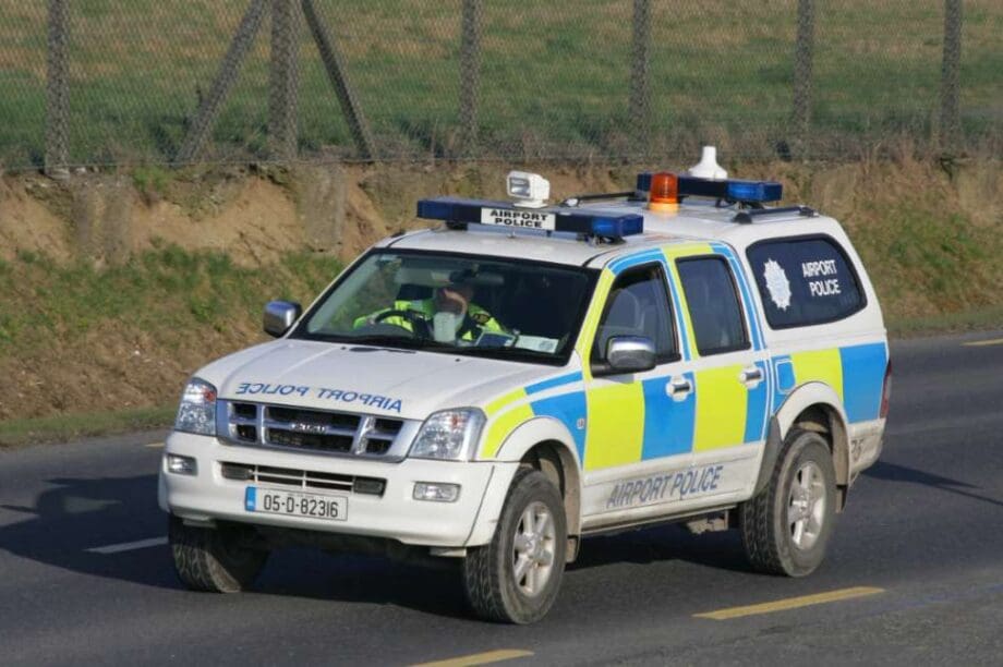 Ιρλανδία αστυνομία