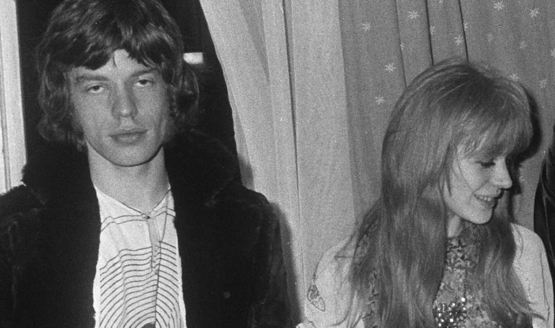 Marianne Faithfull τραγουδίστρια