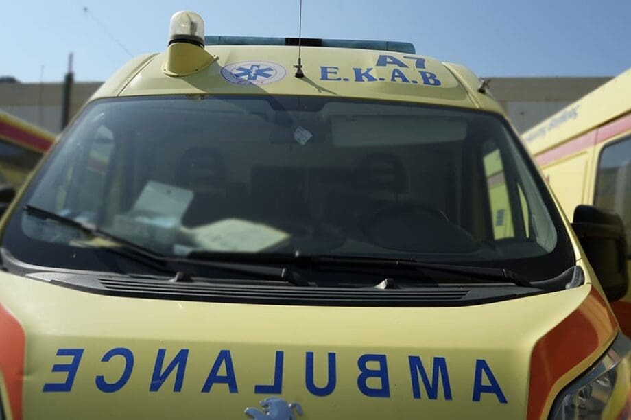 εκαβ ασθενοφόρο