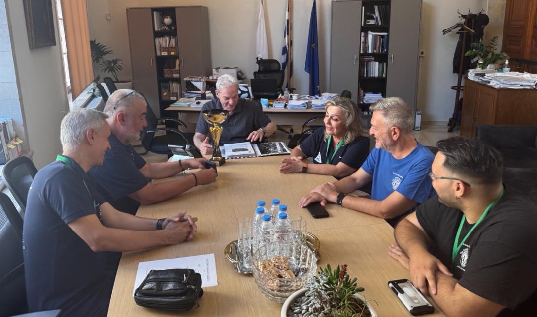 Συνάντηση του Αλέξη Καλοκαιρινού με τον Πρωταθλητή Ελλάδας 2025 Σκακιστικό Όμιλο Ηρακλείου