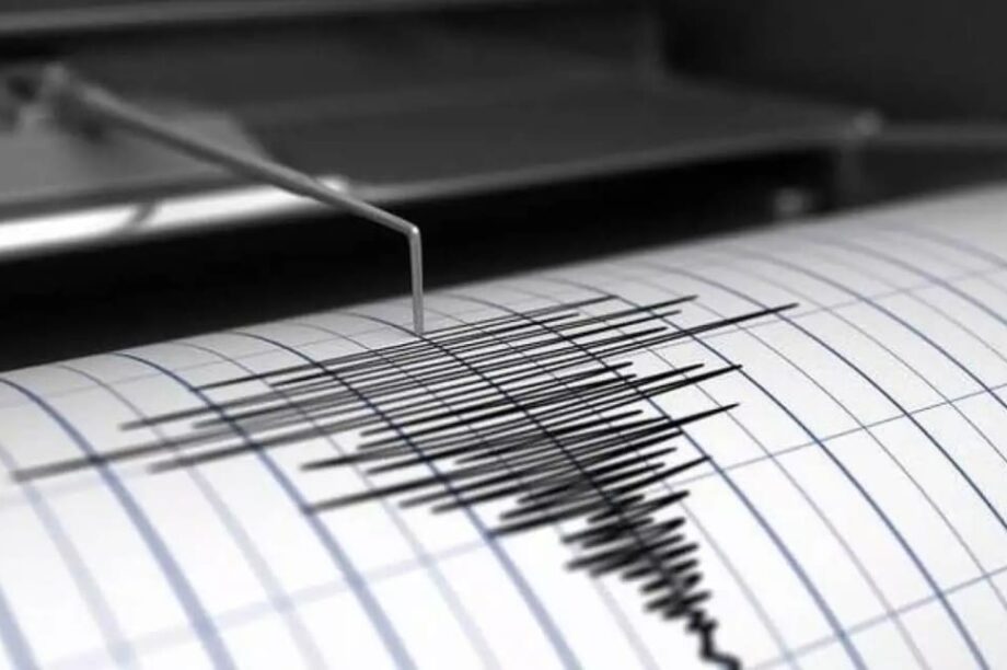 σεισμός σεισμογράφος Σαντορίνη Λεπτομερείς ελέγχους στα σχολεία ζητά η Ένωση Συλλόγων Γονέων Ηρακλείου λόγο του σεισμού