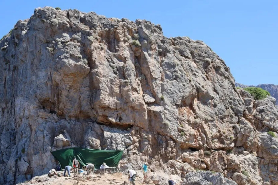 Φαλάσαρνα ανασκαφές ναός Αγίας Δήμητρας