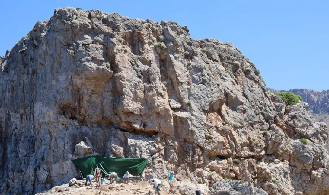 Φαλάσαρνα ανασκαφές ναός Αγίας Δήμητρας