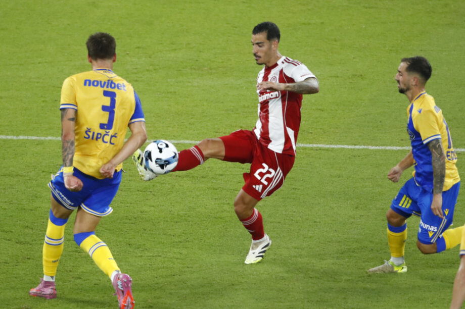 Αγχώθηκε αλλά νίκησε ο Ολυμπιακός, 2-0 τον Αστέρα