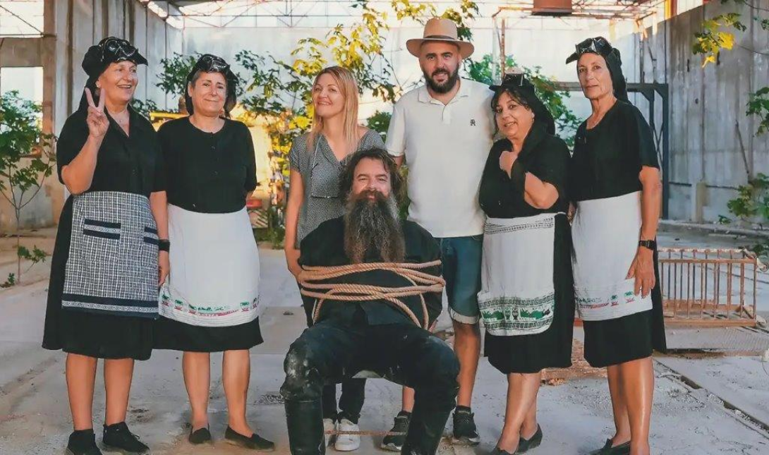viral γιαγιάδες
