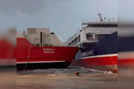 Έσπασαν οι κάβοι και συγκρούστηκαν δύο πλοία στο λιμάνι της Ηγουμενίτσας - Δείτε το βίντεο