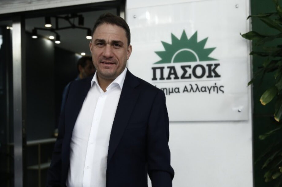 Κώστας Τσουκαλάς