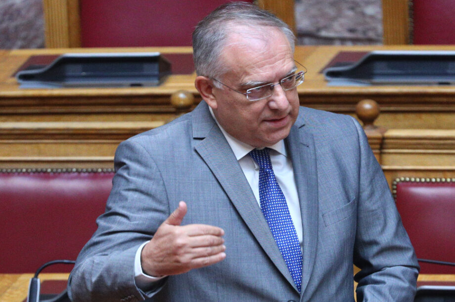 Τάκης Θεοδωρικάκος