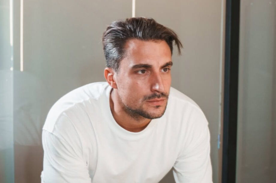 Σάκης Κατσούλης