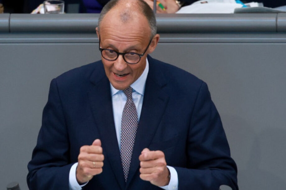 Φρίντριχ Μερτς