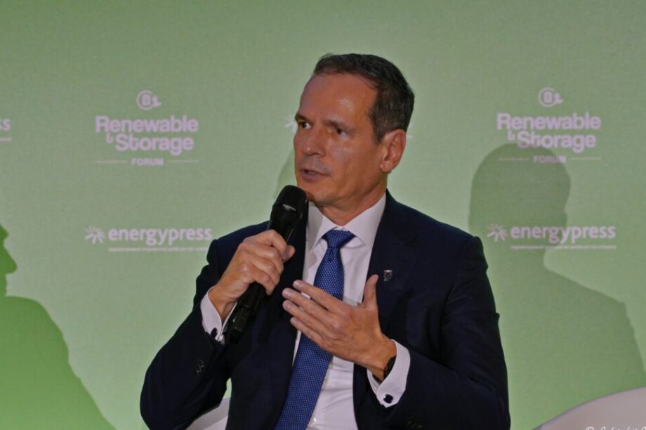 Μάνος Μανουσάκης