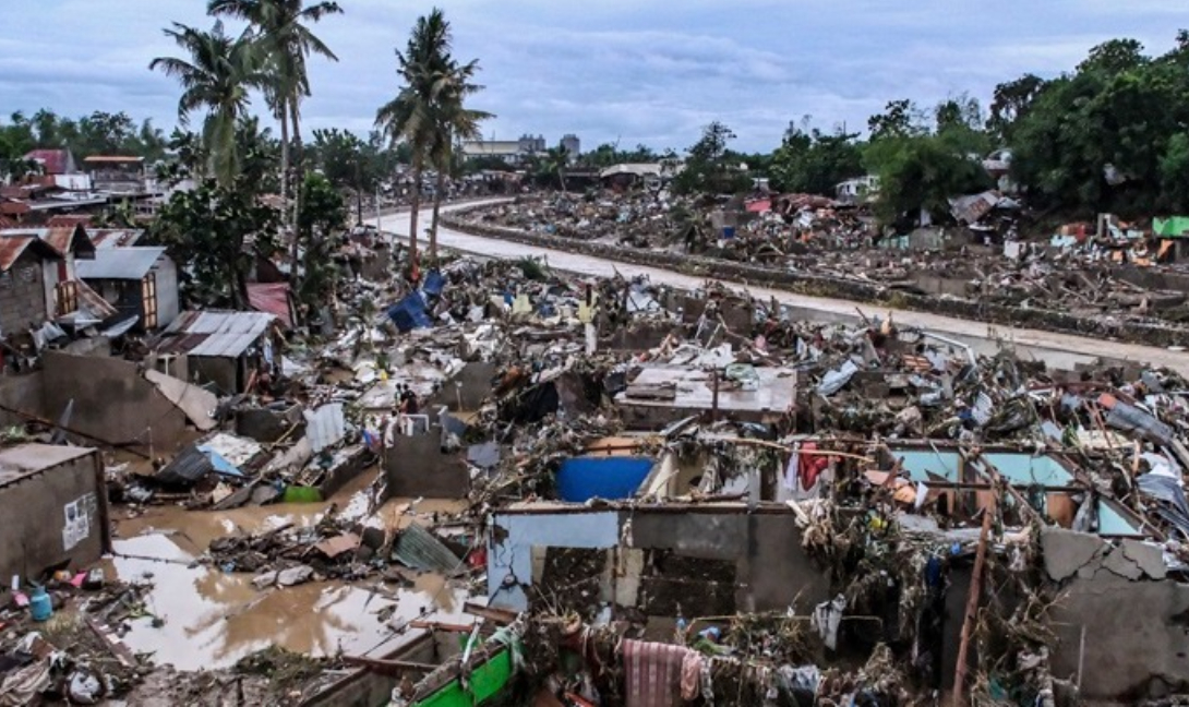 Φιλιππίνες τυφώνας Καλμάγκι