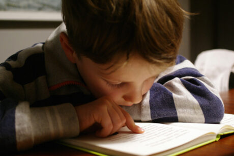 Παιδί Διάβασμα