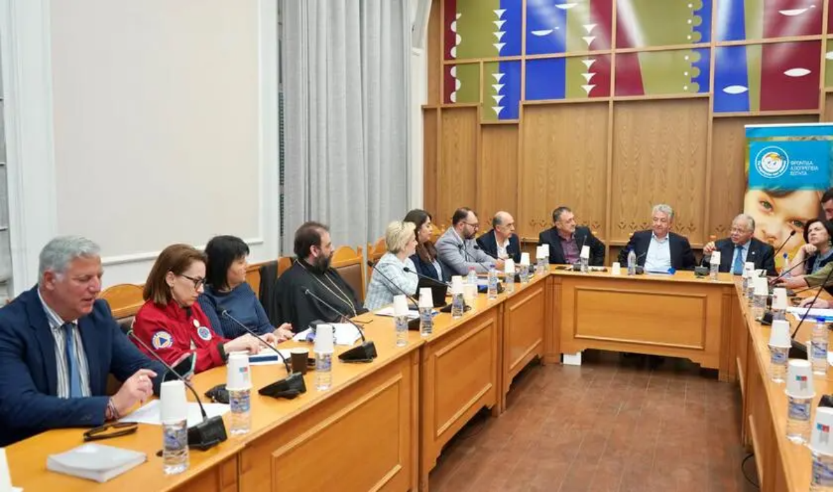 Σταύρος Αρναουτάκης: «Δημιουργούμε ένα ισχυρό δίκτυο προστασίας για κάθε παιδί στην Κρήτη»