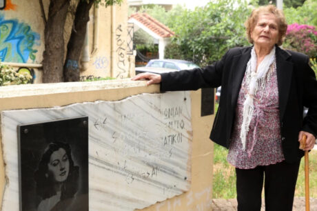 Η συγκλονιστική διήγηση 91χρονης κρητικιάς για τη Μάχη της Κρήτης (βίντεο)