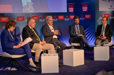 Καλοκαιρινός στο συνέδριο του Economist