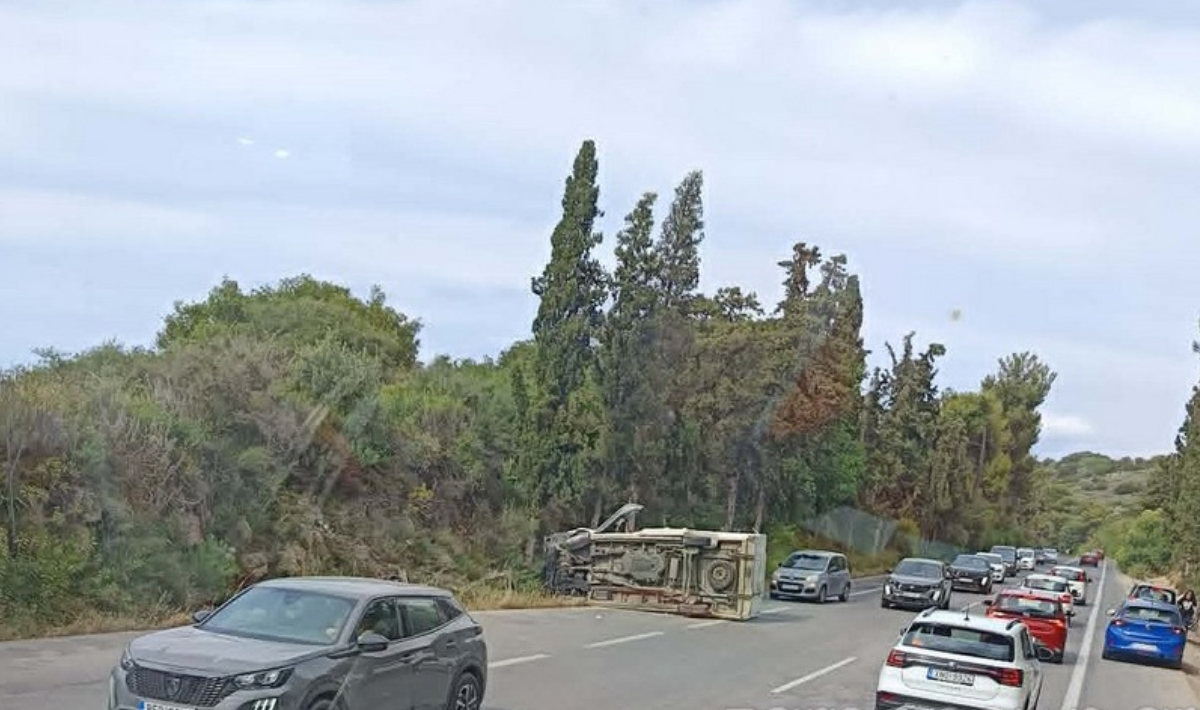 Χανιά: Tροχαίο στην Εθνική – Τούμπαρε όχημα