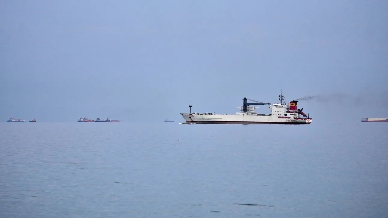 Μήνυμα Αραγτσί προς ΗΠΑ: «Το Ιράν ελέγχει το Ορμούζ για τις επόμενες 30 ημέρες»