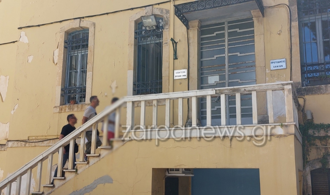 Ενώπιον του Εισαγγελέα Χανίων ο 56χρονος Γερμανός που συνελήφθη για κατασκοπεία στο Ακρωτήρι