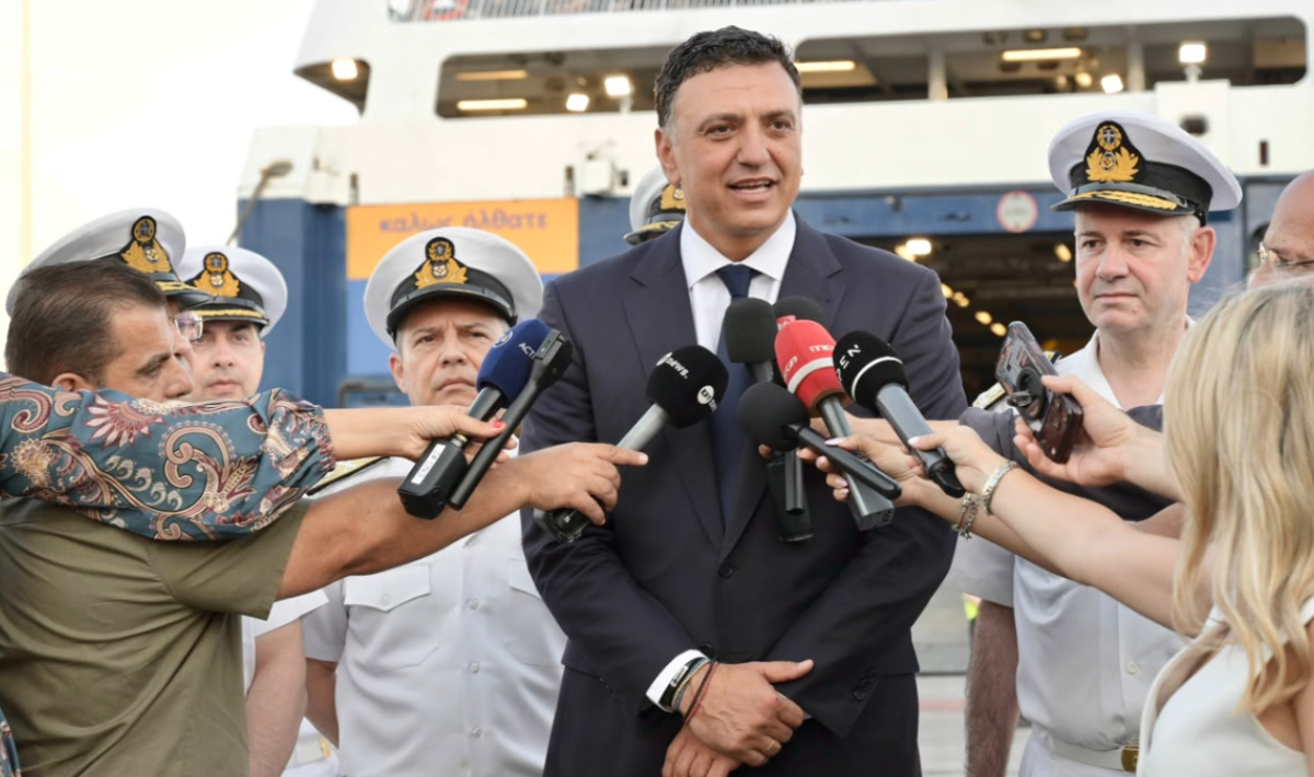 Κικίλιας από λιμάνι Πειραιά: «Έχουμε χιλιάδες λιμενικούς σε όλα τα λιμάνια μας για την ασφάλεια και την εξυπηρέτηση του επιβατικού κοινού