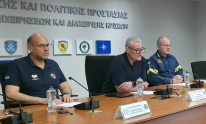 ΤΟΥΡΝΑΣ ΦΩΤΙΕΣ
